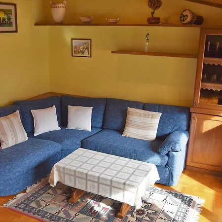 Gorgotto شقة غْرافيدونا